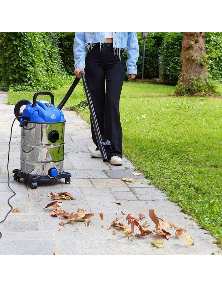 pulizia-giardino-aspirapolvere-annovi-reverberi-3670